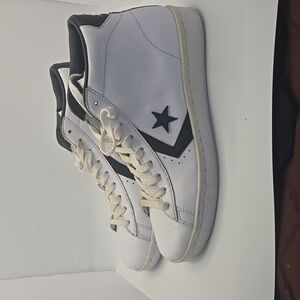 Converse Chuck Taylor Pro All Star 76 Mid White Black High-Top Sneakers M9 L10.5
